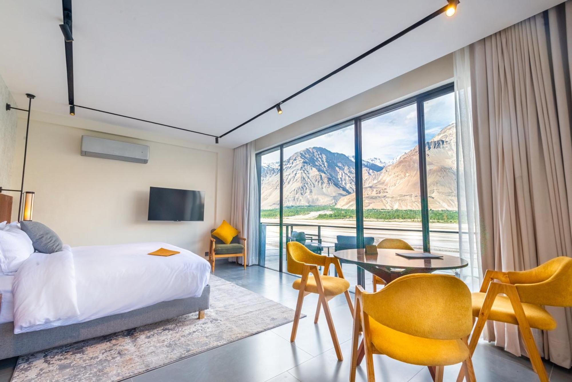 Himmel Skardu By Luxus Hotel Exterior foto